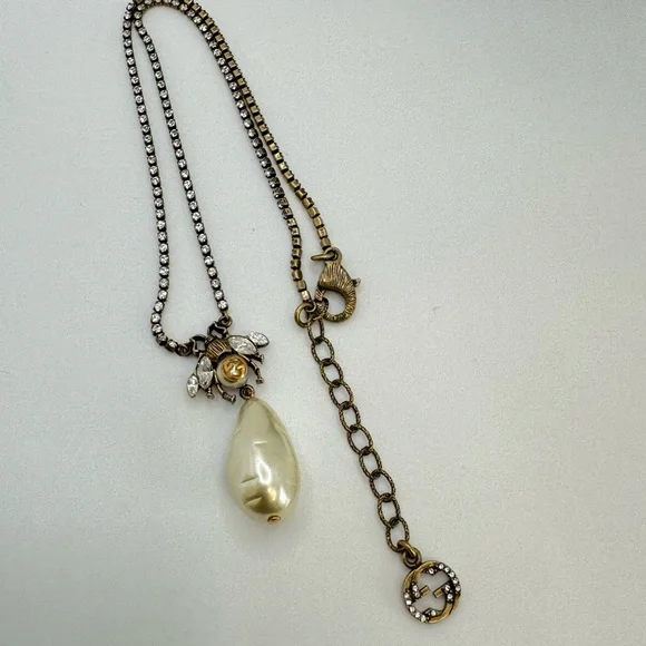 Gucci Gold-tone, crystal and faux pearl necklace - Picture 5 of 14